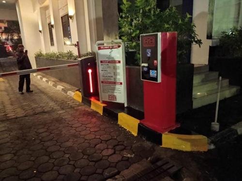 Instalasi Parkir Project 14 - Emoney Tap Card Payment Parkir